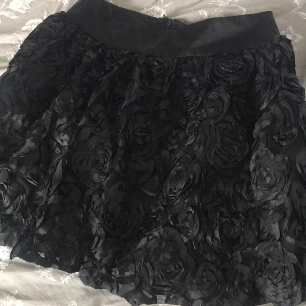 Flaired, Rosette mini skirt